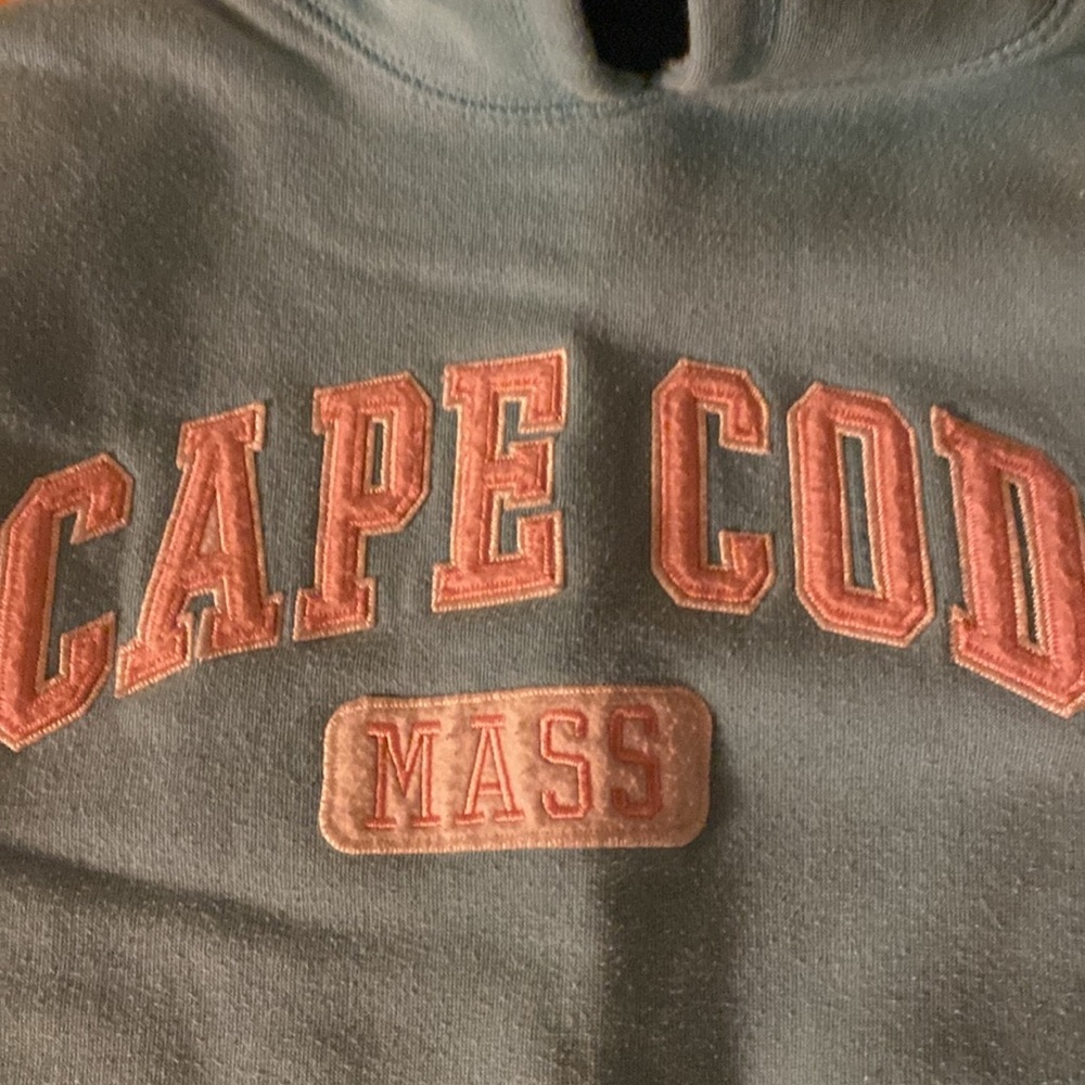 Cuffy’s Cape Cod Hoodie - Picture 4 of 6
